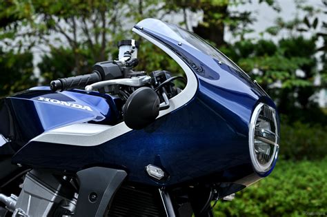 ホンダ ホーク11 試乗まさにギャップ萌え見るのと乗るのでは全然違う大関さおり伊丹孝裕 1枚目の写真画像 レスポンス