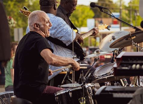 Drum solo | Smithsonian Photo Contest | Smithsonian Magazine