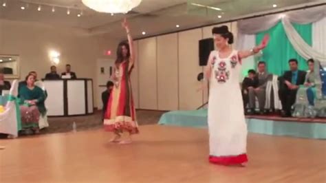 Beautiful Desi Girls Mehndi Night Dance Pakvideotube Video Dailymotion