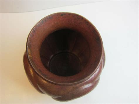 Vintage Hecho En Mexico Handcrafted Hammered Copper Vase 3778439102