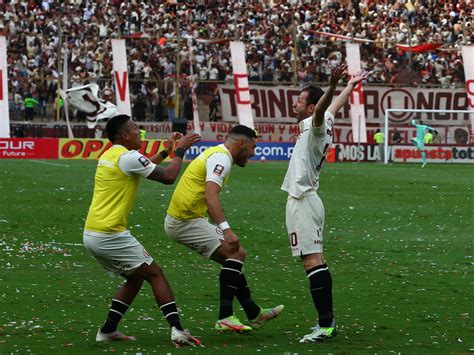 Universitario Venció 2 0 A Huancayo Y Se Llevó Al Clausura Galería