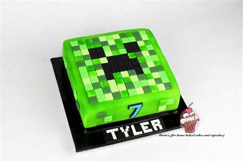 Minecraft creeper cake - Decorated Cake by Maria's - CakesDecor