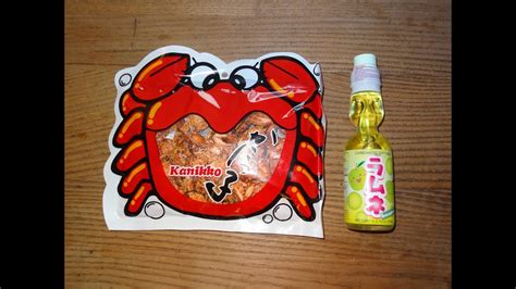 Review Japanese Kanikko Crab Snacks And Ramune Soda Youtube