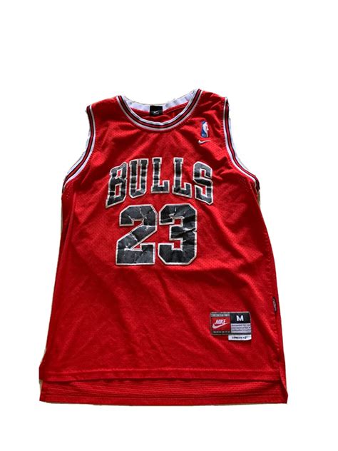 Nike Chicago Bulls 23 Jersey Deals | bellvalefarms.com