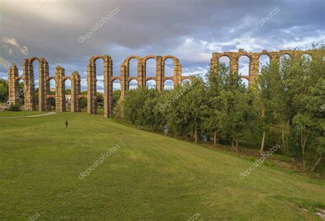 Acueducto Romano De M Rida Los Milagros Extremadura Espa A Cielo Del