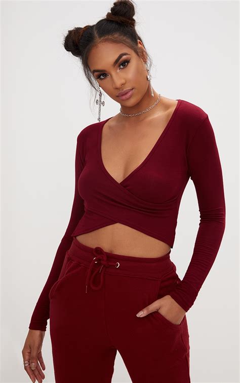 Burgundy Wrap Front Longsleeve Crop Top Prettylittlething