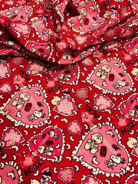 Peanuts Valentine Fabric 25 Yds Snoopy Charlie Brown