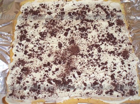 Шоколадно-лимонный бисквитный рулет: 13 фото в рецепте