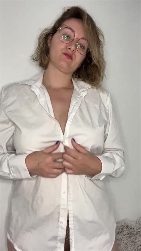 Any Married Guys Willing To Give This MILF A Try