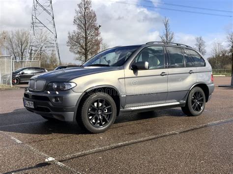 Grey Bmw X5 Editorial Stock Image Image Of Illustrative 141374909