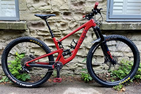 womens mountain bikes trail enduro  electric mountain bikes