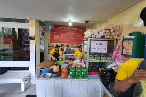 Kuliner Legendaris Bandung Lotek Mahmud Yang Memiliki Cita Rasa Tak