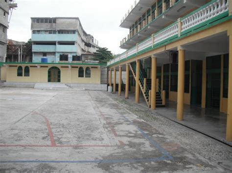 Photo Vue du Batiment des Secondaires Petit Séminaire Collège St