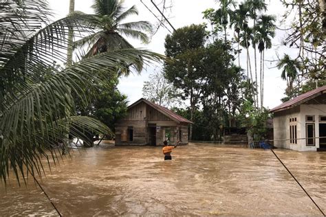 28 Desa Di Aceh Jaya Terendam Banjir 3 990 Warga Terdampak Antara