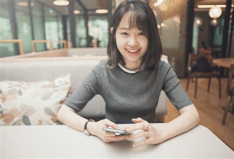 281 Aisan Lady Images, Stock Photos, 3D objects, & Vectors | Shutterstock