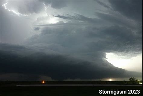 Simon Brewer On Twitter Weatherpicofday Striated Classic Supercell