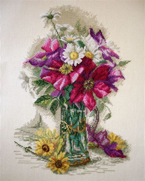 "Цветочное очарование" / Набор для вышивания крестом / Марья Искусница ...