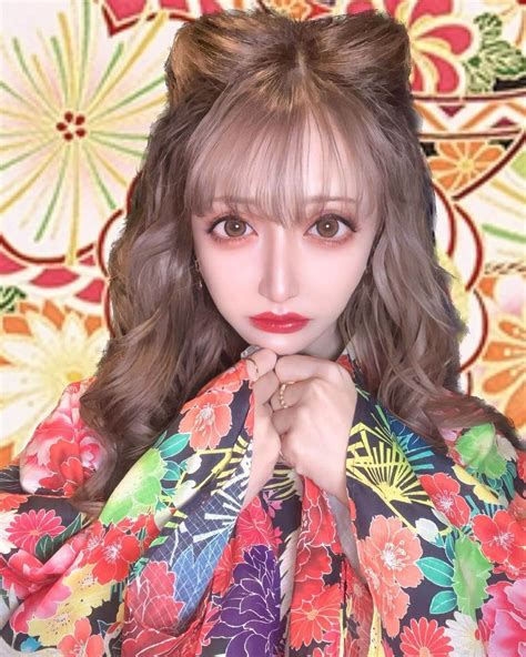 桜井莉菜さんのインスタグラム写真 桜井莉菜instagram 「今年は全然お祭りとかも行けなかったし【 Ageha Kitashinchi 】で浴衣イベントあったから浴衣着れて良かった