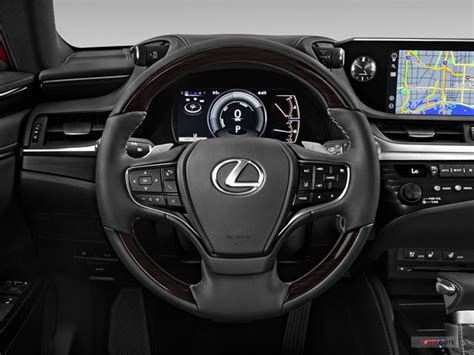 2020 Lexus ES Hybrid: 72 Interior Photos | U.S. News