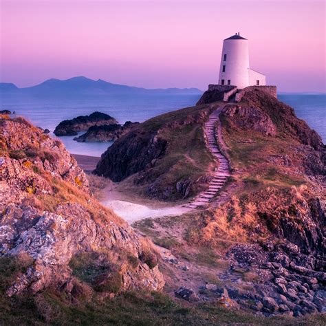 Twr Mawr Lighthouse Wallpaper 4K, Wales, United Kingdom, Sunset