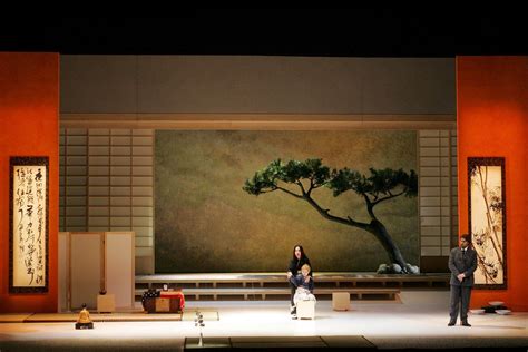 Madama Butterfly Nel Scenografia Giapponese