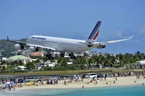 Two Airports on Sint Maarten/Saint Martin