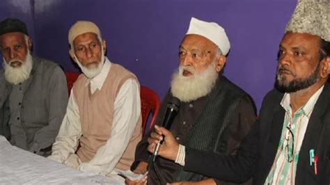 Babri Masjid Action Committee President Maulana Ataur Rahman Wajdi