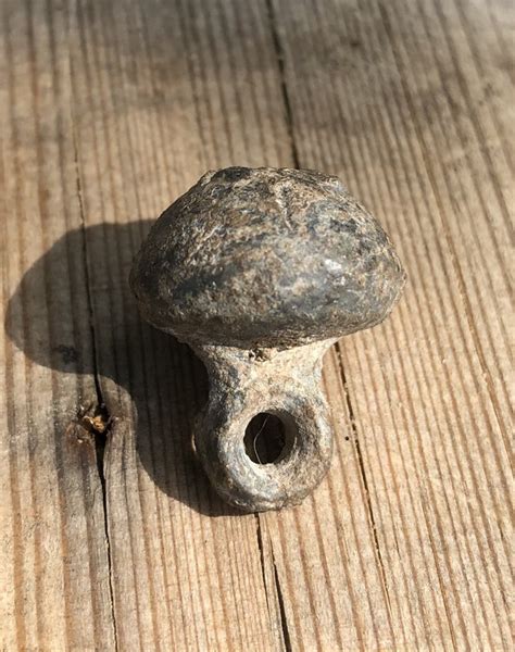 ED402 B54 9977 4 E9 B B63 C 939 DE268 D3 A1 — Postimages 