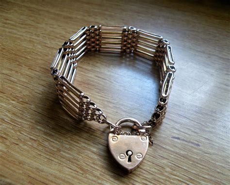 A Fine Quality Edwardian 9 Carat Rose Gold Five Bar Gate Bracelet And