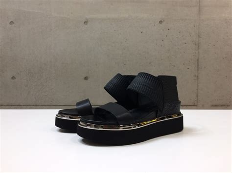 UNITED NUDE POP UP 開催中 NEWS ARTWORK