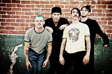 Red Hot Chili Peppers Revelam Novo Single Noite E M Sica Magazine