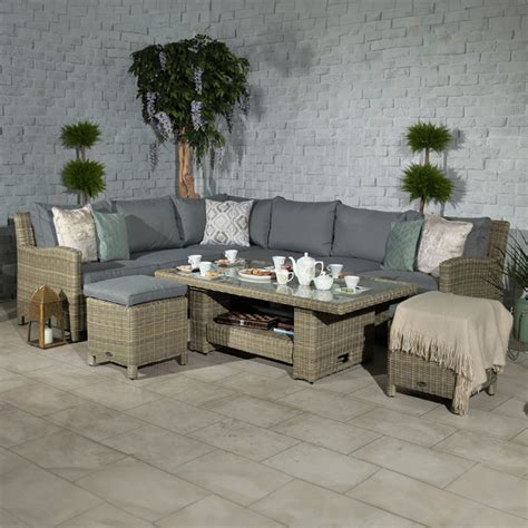 Royalcraft Wentworth Rattan Effect 8 Seater Deluxe Modular Corner