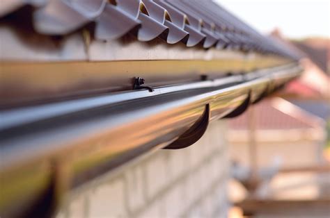 Gutter Repair A Do It Yourself Guide 12 Best Tips