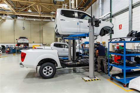 Nissan Inicia La Producci N Del Nuevo Pick Up Navara Np En Barcelona