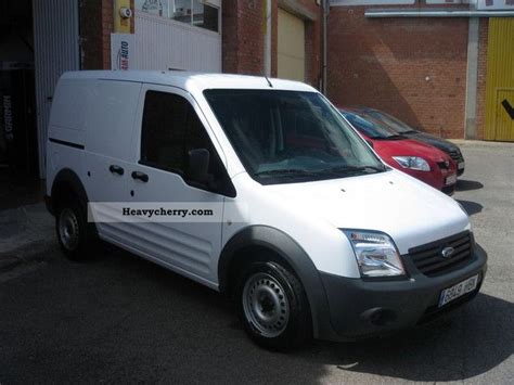 Ford Transit Connect 2011 Box Truck Photo And Specs