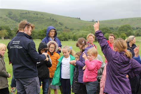 School Children Help Return Water Voles To Meon Valley South Downs