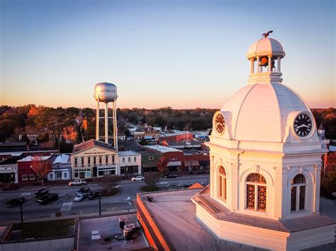 Downtown Greensboro, GA - Downtown Greensboro has something to offer to