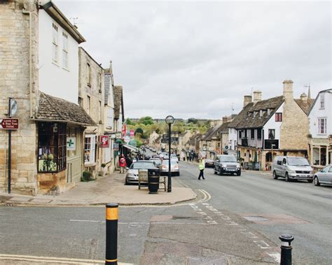 Burford: Beautiful Gateway to the Cotswolds - Miss Travelesque