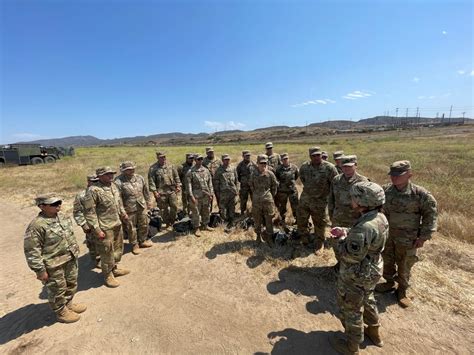 army reserve soldiers  leaders shaping tomorrow  army reserve