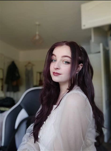 Is It Bad To Max Out Her Credit Cards For Toys What You Cant See Here Is Her Ass Stuffed Full