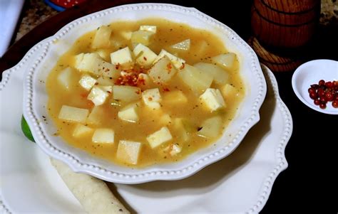 Caldo De Queso (Cheese Soup) - MountainKing Potatoes