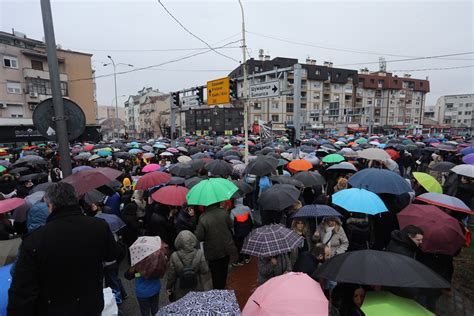 Arhiv javnih skupova Dramatičan skok posećenosti akcije Zastani