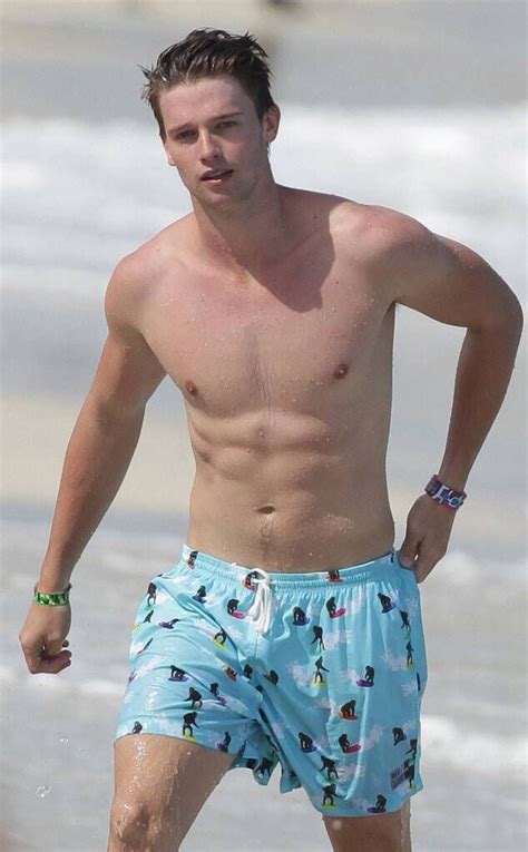 Patrick Schwarzenegger Hits The Beach Looks Pretty Dang Good Shirtless Artofit