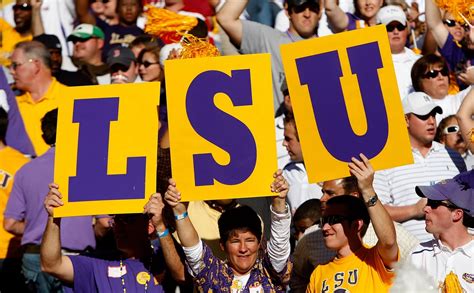 9 Things LSU Fans Would Give Up to Beat Georgia & Win the SEC