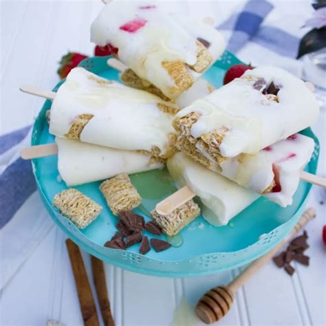 24 Popsicle Recipes, From Boozy & Fruity To Decadent