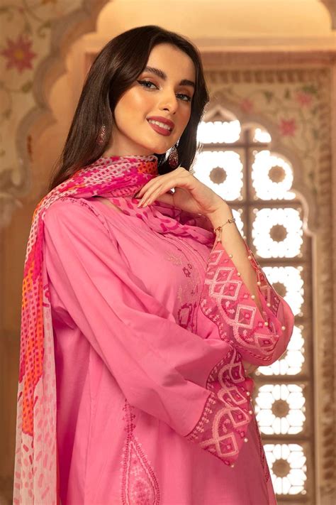 Nishat Linen Spring Summer Collection Best Lawn Dresses To Wear