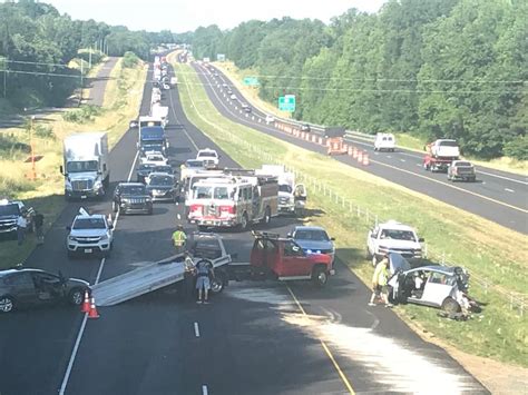 1 Person Dead In Friday Morning Crash That Shut Down I 40 In Davie