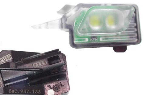 LAMPKA KLAMKI ZEWN LED AUDI A4 B9 A5 Q5 LEWA OE 8W0947133 za 119 zł z