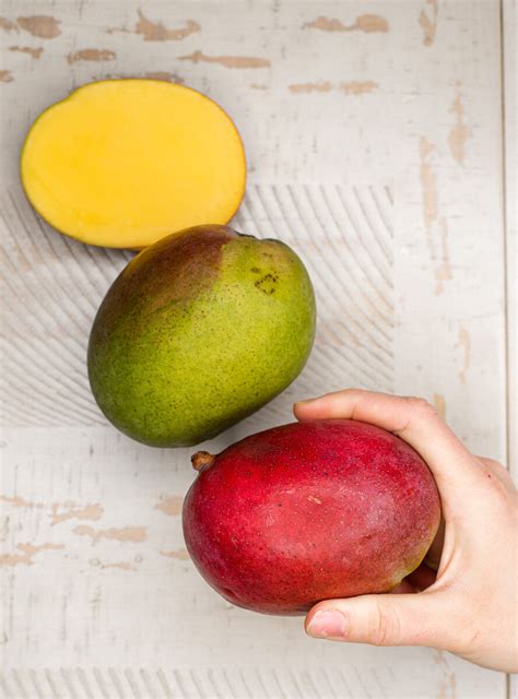 Mango Season How To Pick Cut And Store Mango