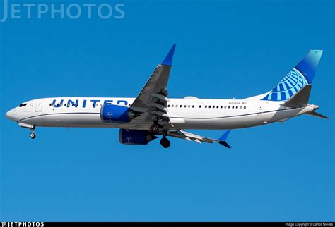 N Boeing Max United Airlines Carlos Nieves Jetphotos